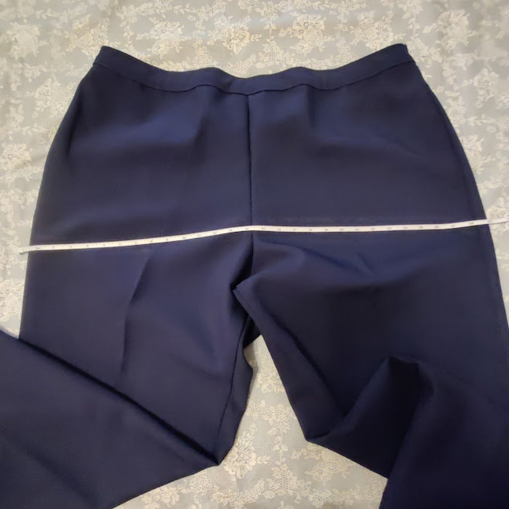 *NWOT*  Bend Over Casual/Dress Pull on Pants, Stretch, Plus, Navy Blue, Sz 46 - Picture 8 of 9
